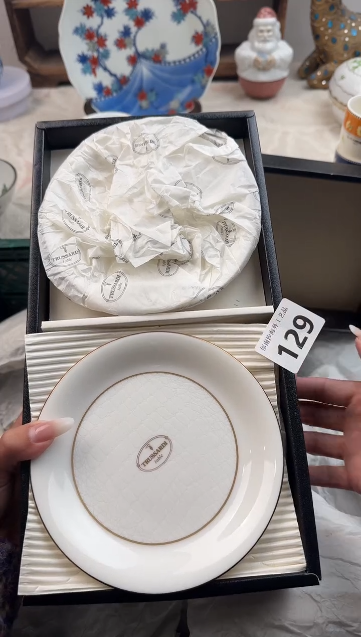 钱****礼D          129