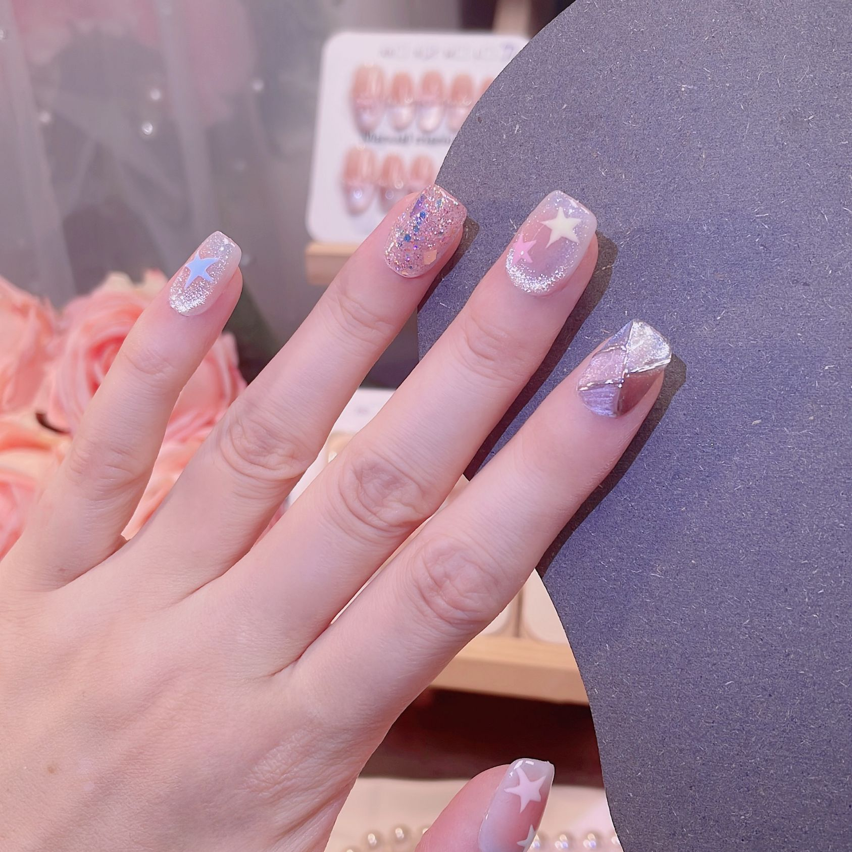 【糖果果】可爱短款猫眼腮红星星亮片通勤拼色穿戴甲