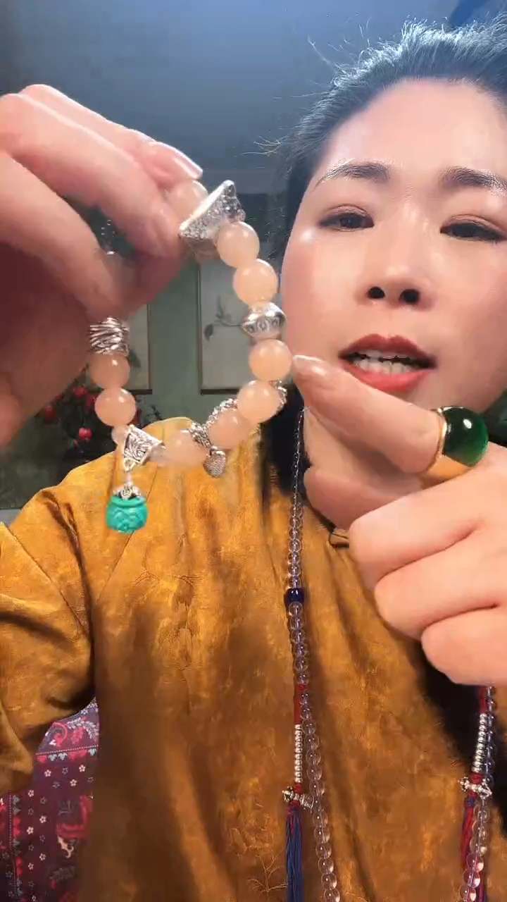 【闪购商品】树脂制品0000000T606