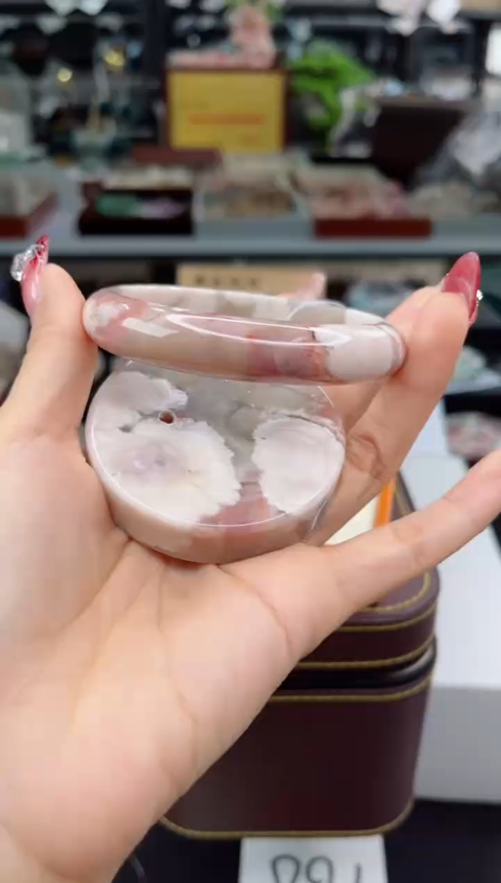 【闪购商品】石英质玉手镯未镶嵌61圈口（赠品镯心）1536254