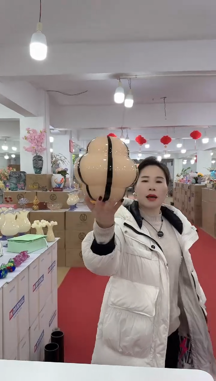 【闪购商品】无铅玻璃美全花器-d-早22