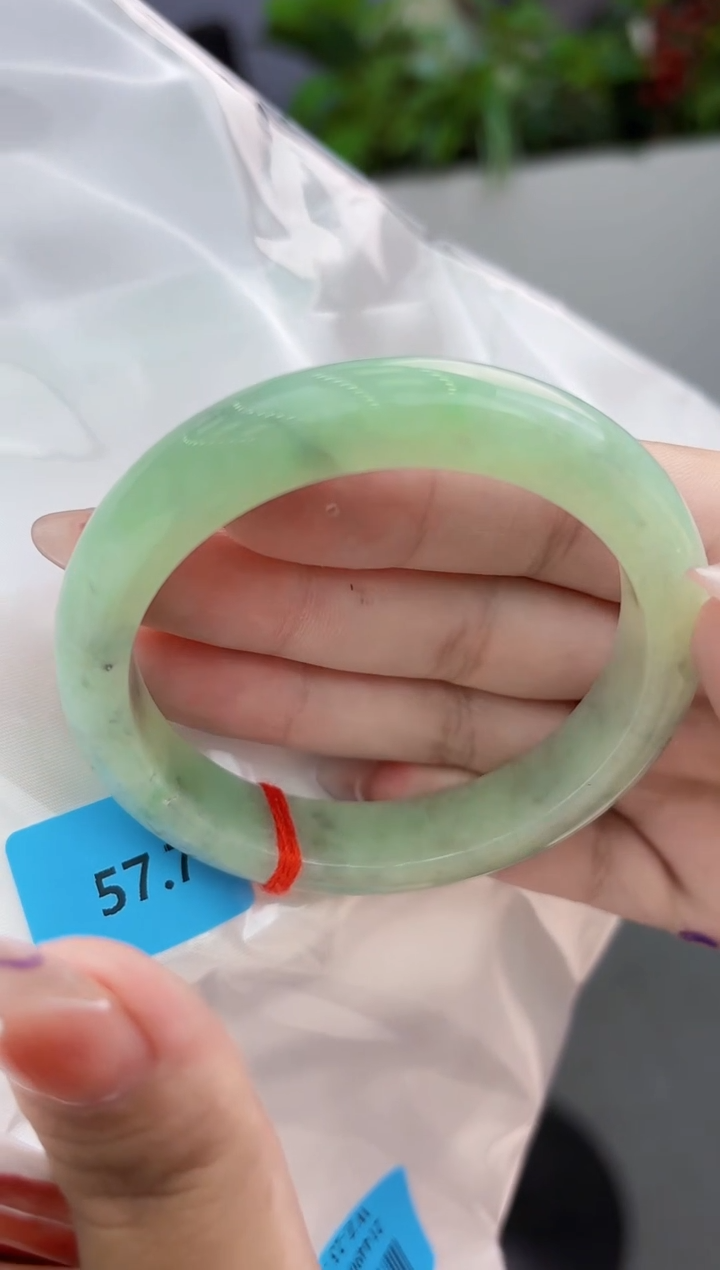 【闪购商品】翡翠手镯未镶嵌翡翠手镯