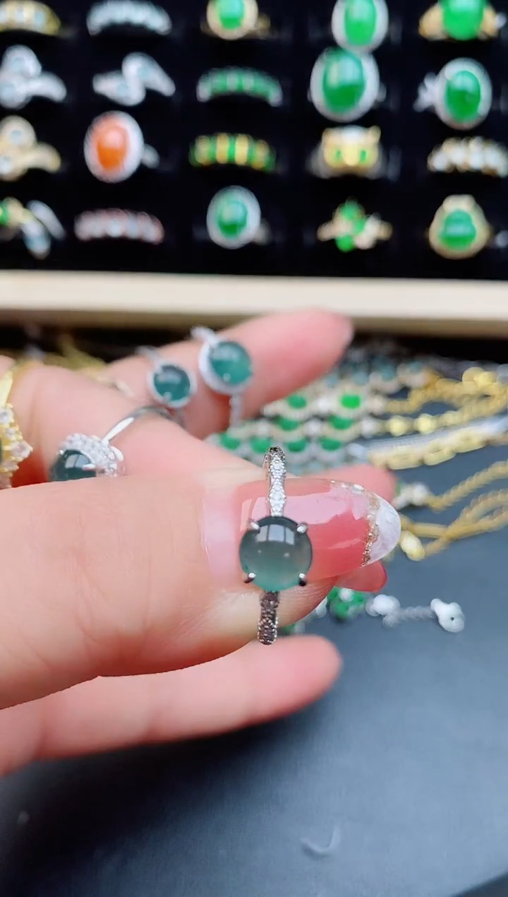 【闪购商品】翡翠戒指银S925镶嵌12121