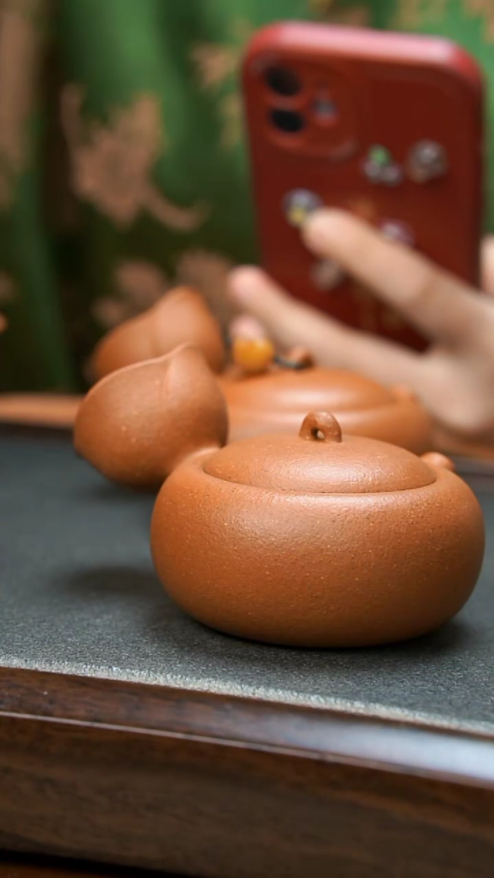 【闪购商品】紫砂茶壶红降坡侧把壶