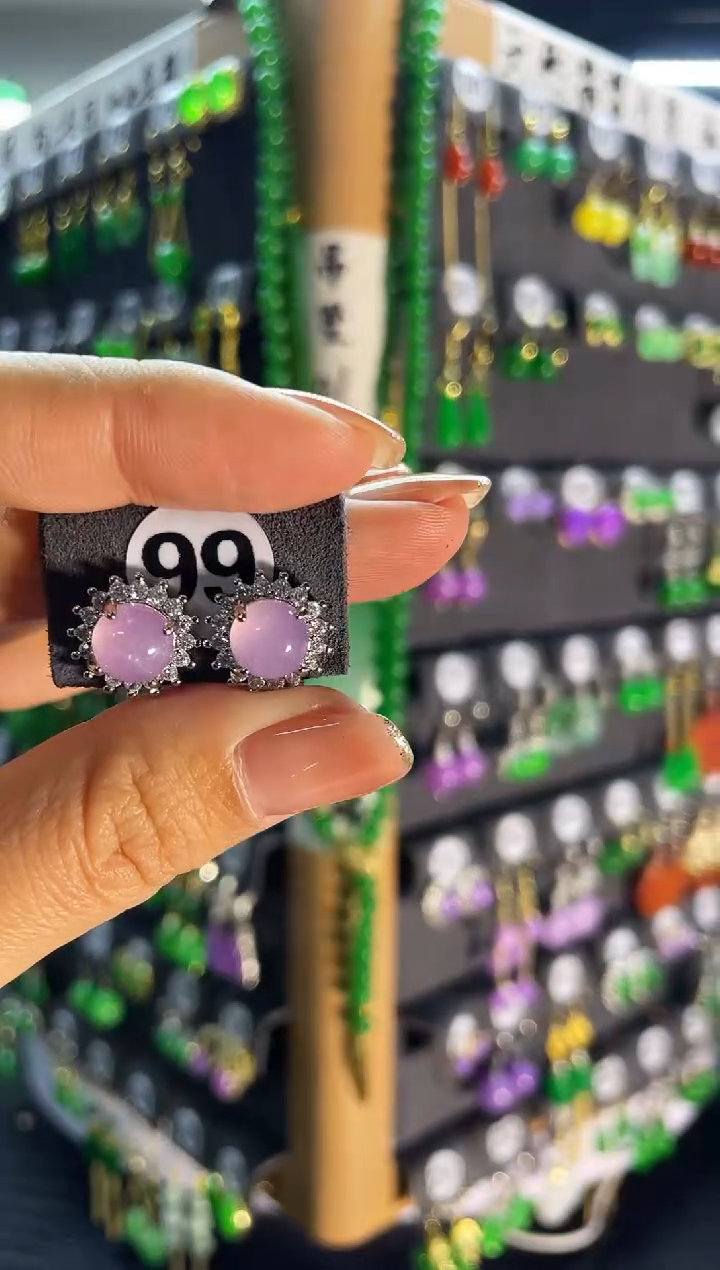【闪购商品】翡翠耳饰银S925镶嵌99...