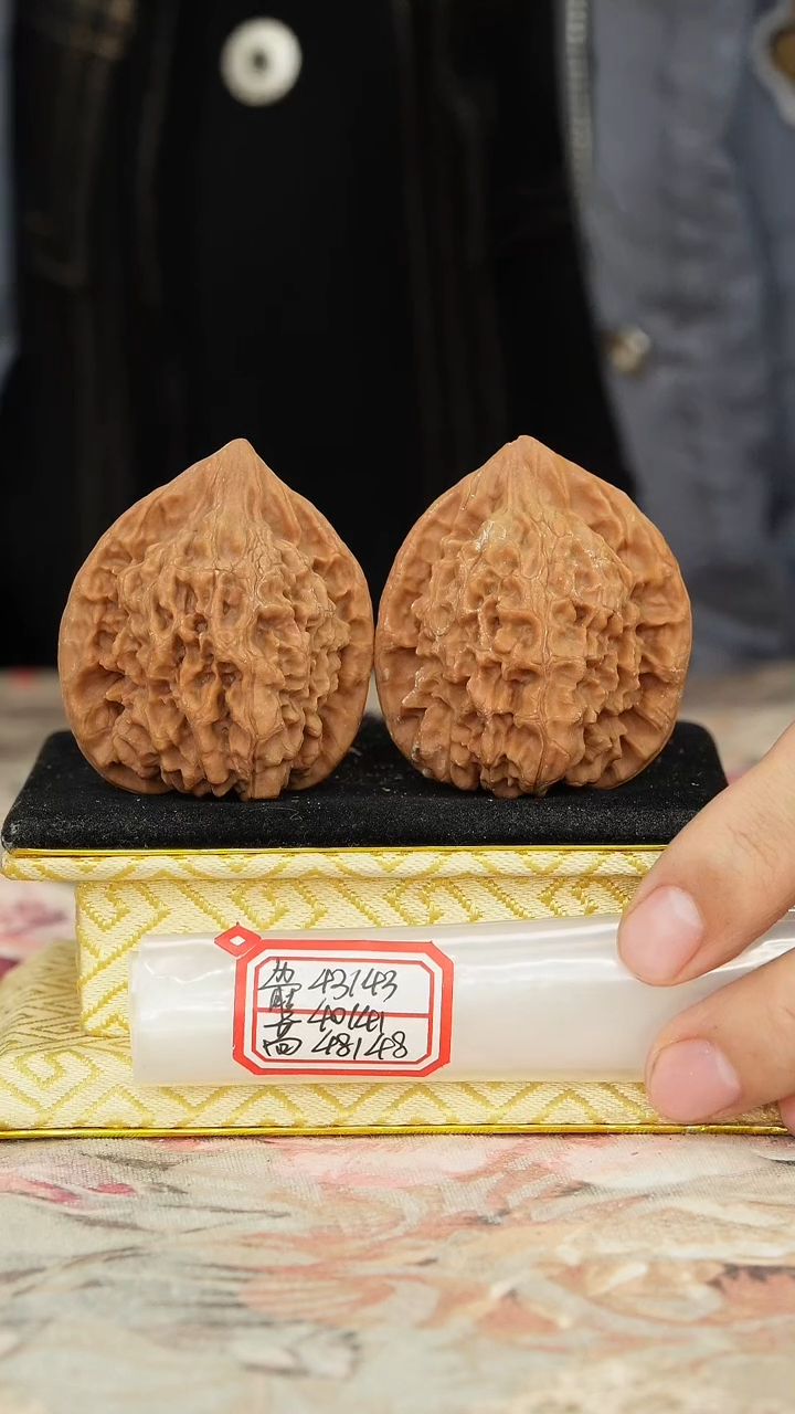 【闪购商品】文玩核桃把件官帽