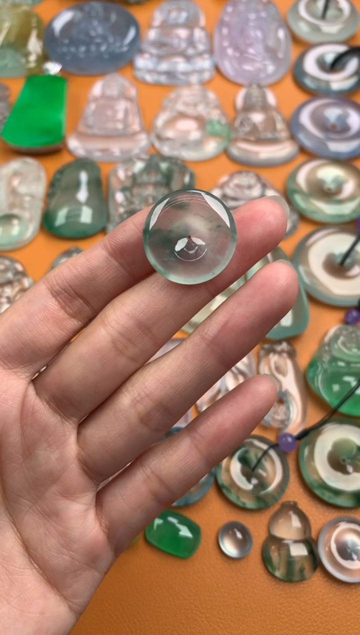 【闪购商品】翡翠颈饰未镶嵌21-4.3...