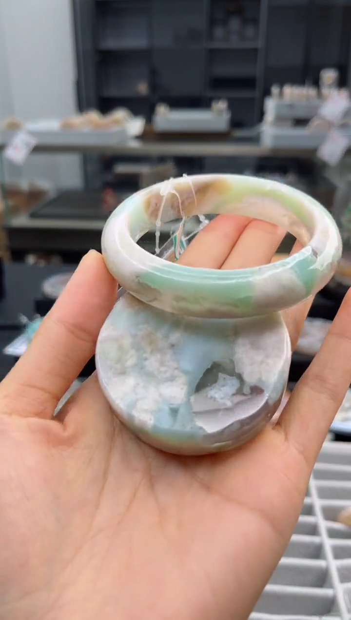 石英质玉手镯未镶嵌58圈口（赠送镯心）s91022