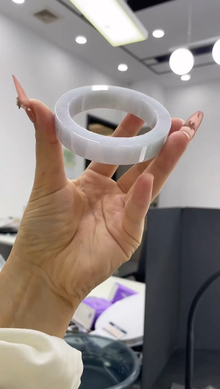 【闪购商品】定制翡翠手镯未镶嵌手镯DDS/发一件