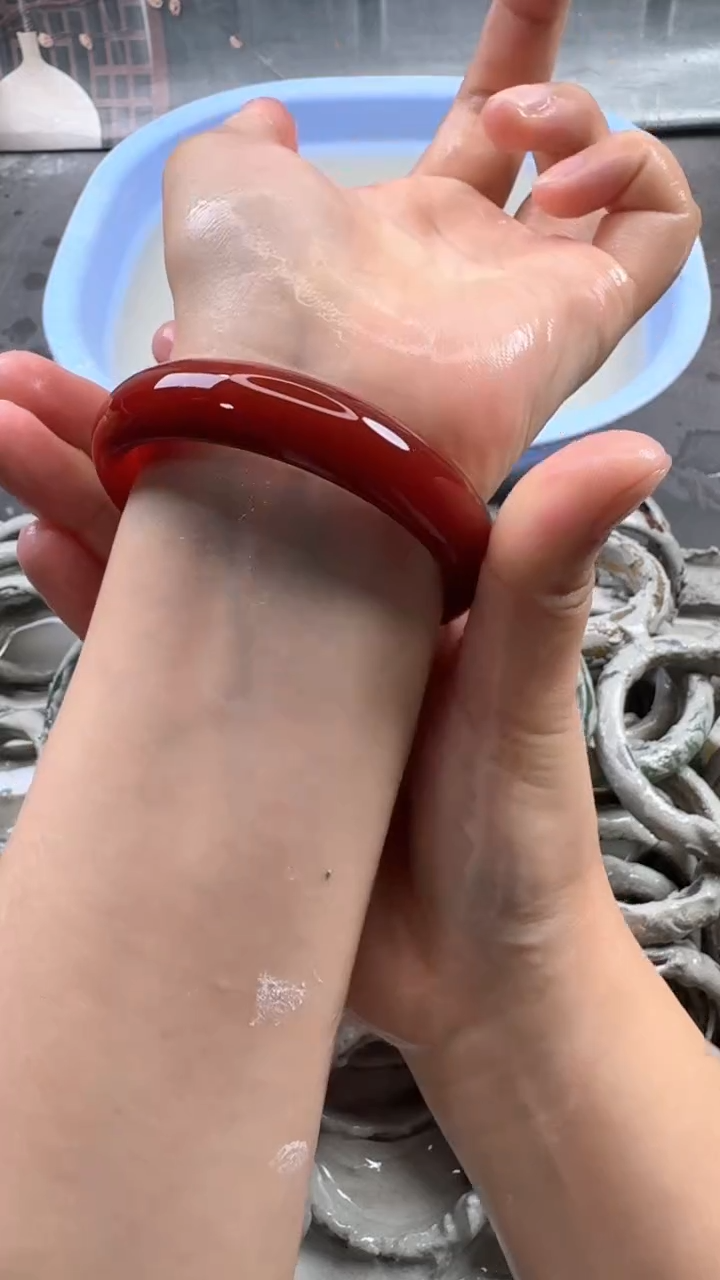 石英质玉手镯未镶嵌22