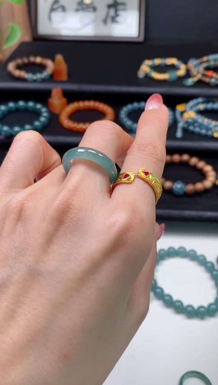 【闪购商品】翡翠颈饰未镶嵌1034966073