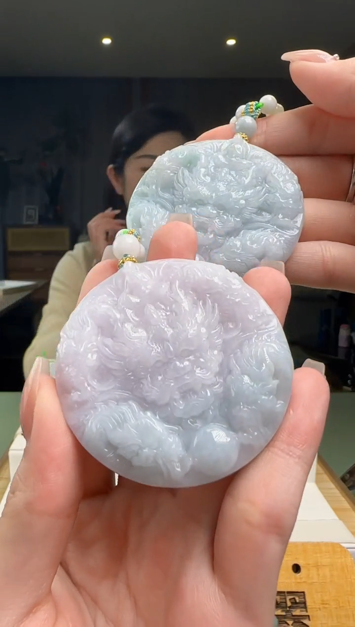 【闪购商品】翡翠吊坠(赠链)未镶嵌多样性发一CC@@60B7J11589D