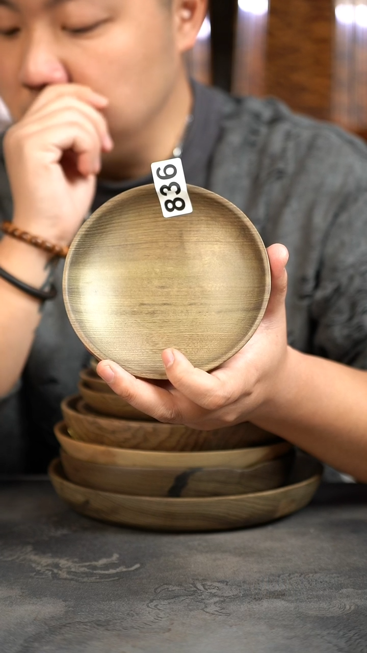 【闪购商品】檀香木木雕836号阴沉原木手工点心盘
