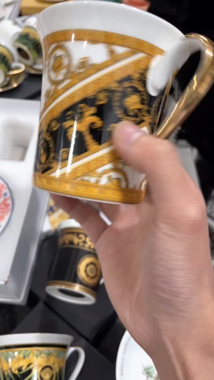 瓷片大牌瓷器大放漏！！！！