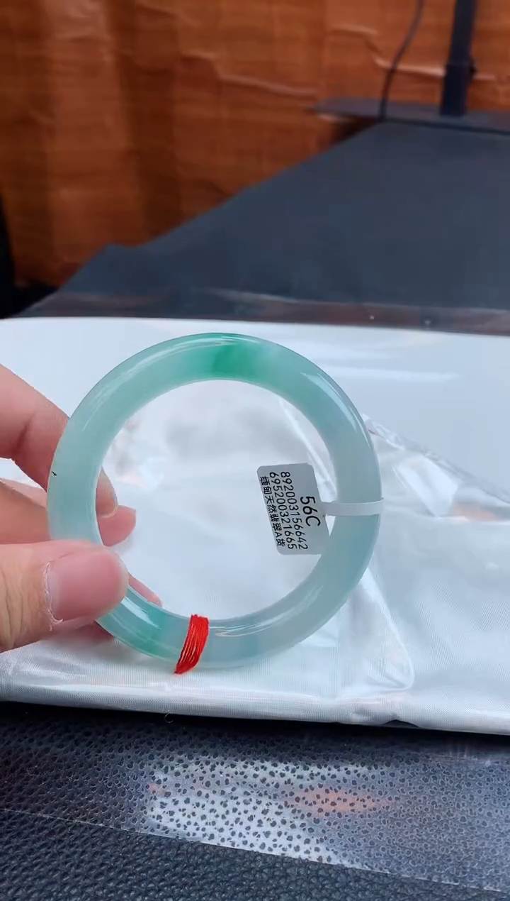 【闪购商品】翡翠手镯未镶嵌缅甸天然翡翠A货手镯