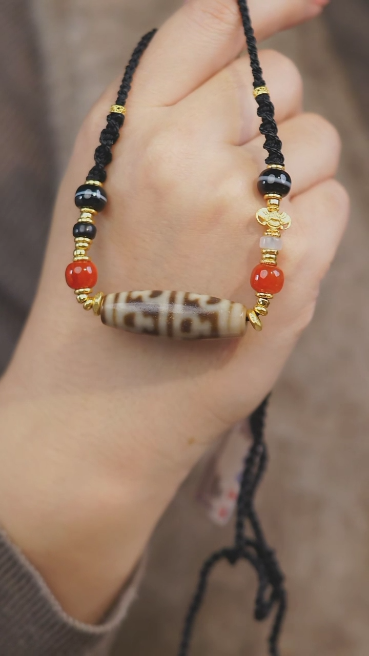 【闪购商品】玛瑙/玉髓项链银S925镶嵌多样性发其一