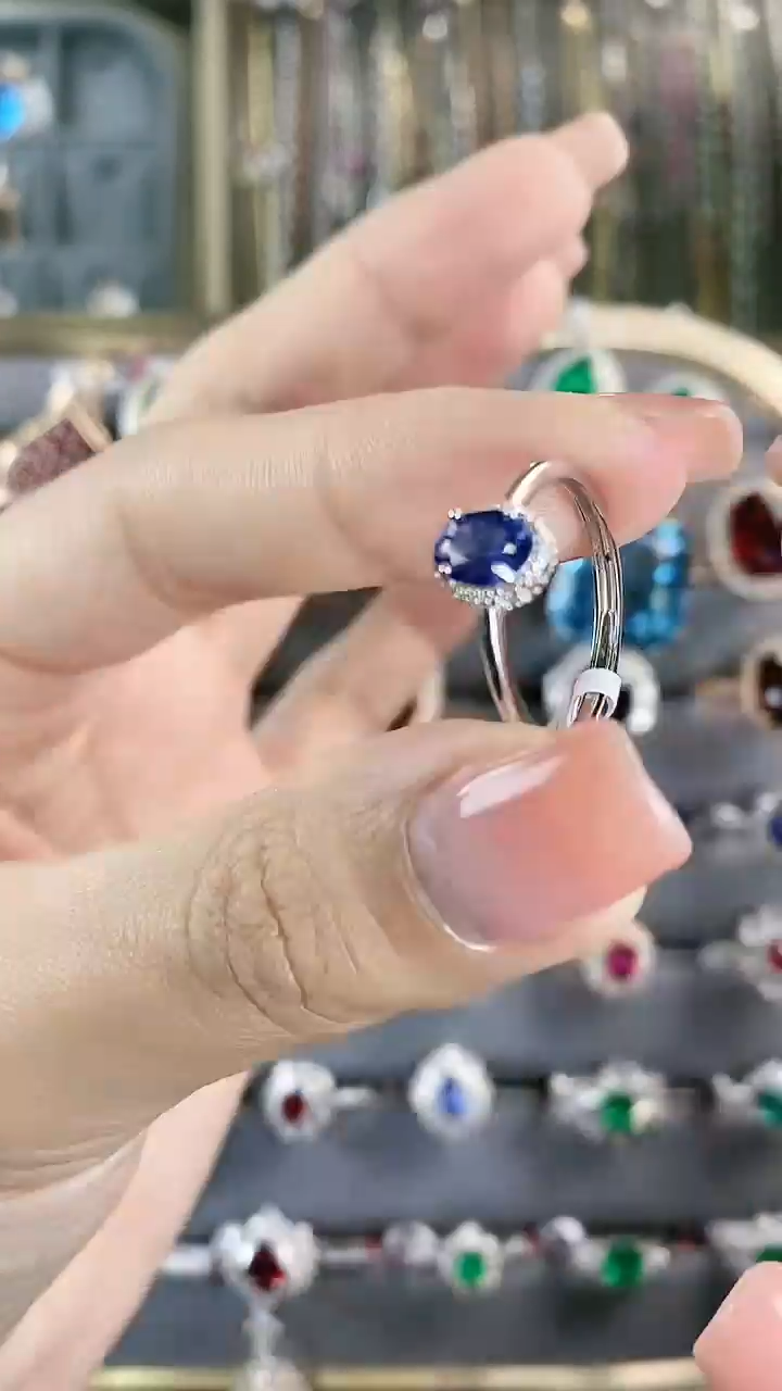 【闪购商品】蓝宝石戒指银S925镶嵌S925银镶蓝宝石戒指