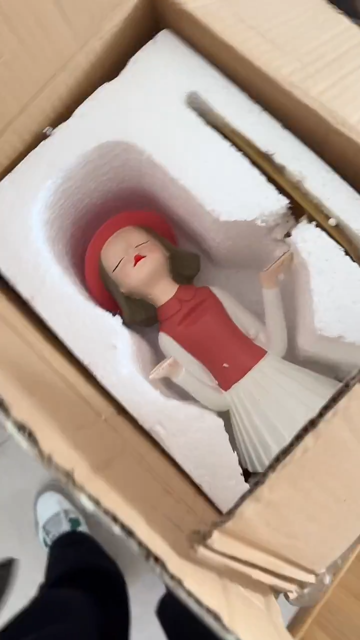 杯无运费险有瑕疵的摄影的产品有使用过的痕迹有点脏介意勿拍