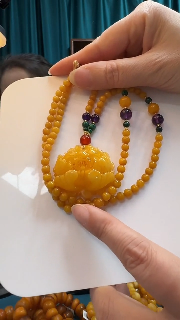 未镶嵌吊坠(赠链)蜜蜡蜜蜡牡丹花套装