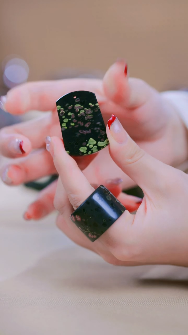 【闪购商品】28寻武记A梅花玉玉杯一物一拍