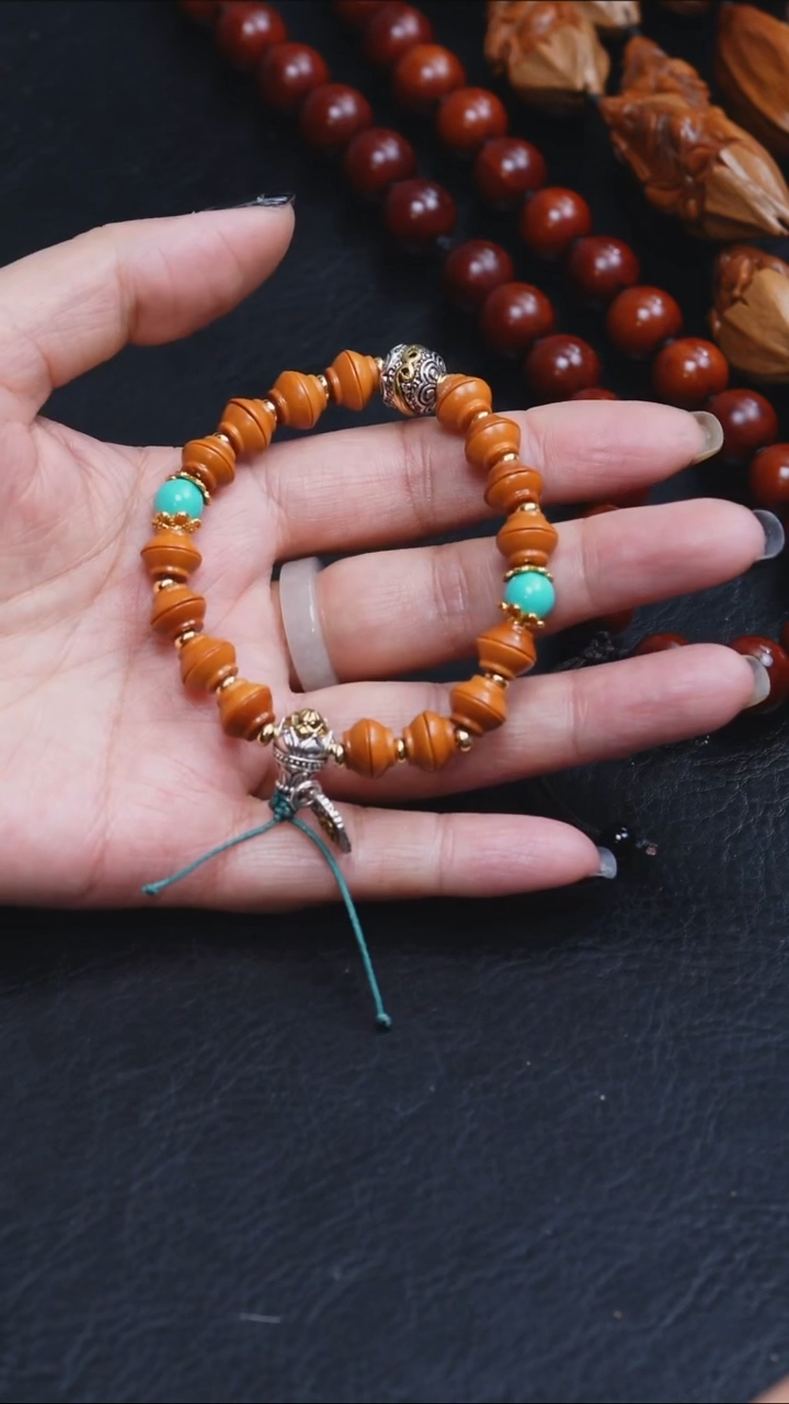 吊坠橄榄核平***界0.9金饭碗