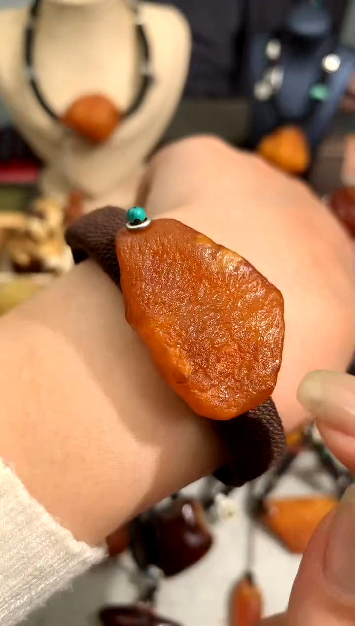 【闪购商品】蜜蜡裸石未镶嵌似玉