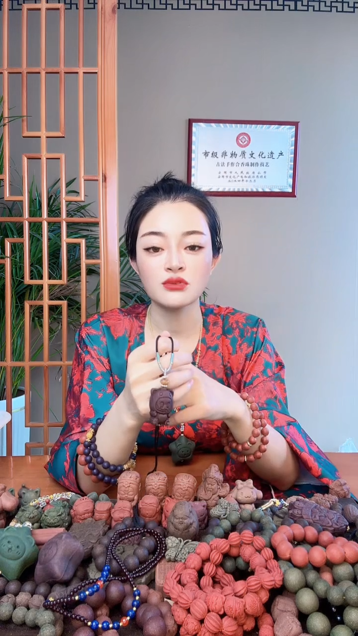 泥塑瑕疵四合息肌拉布兔设计