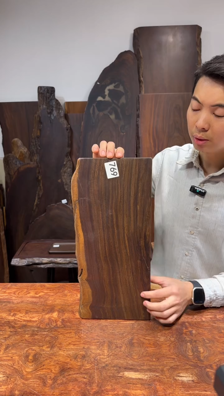 风车木（黑檀木）尺寸43*20*2.5编号769