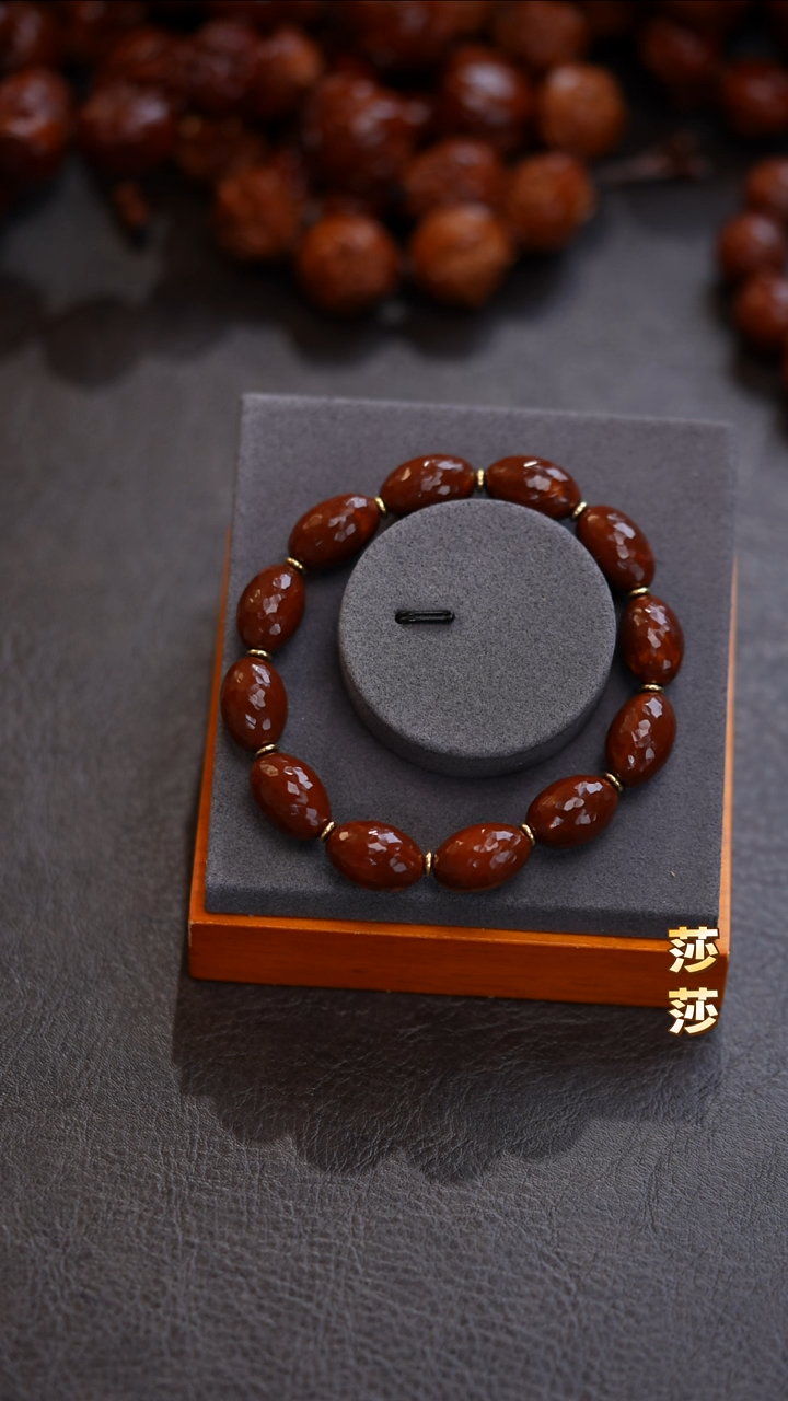 手串/手链橄榄核看**界橄榄核