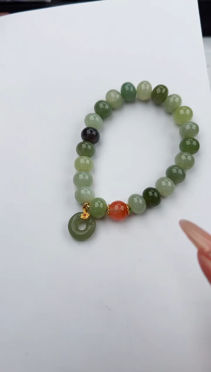 【闪购商品】和田玉手链未镶嵌555微色差T