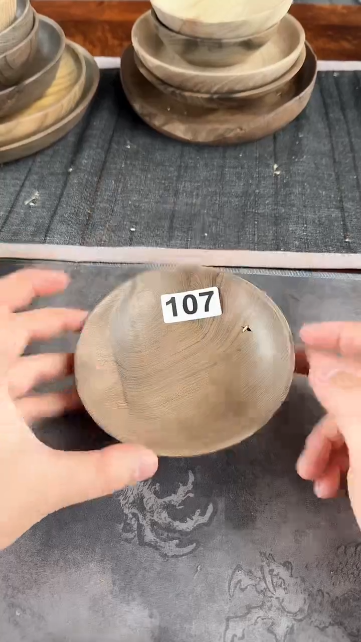 【闪购商品】金丝楠木雕107号阴沉原木手工点心盘