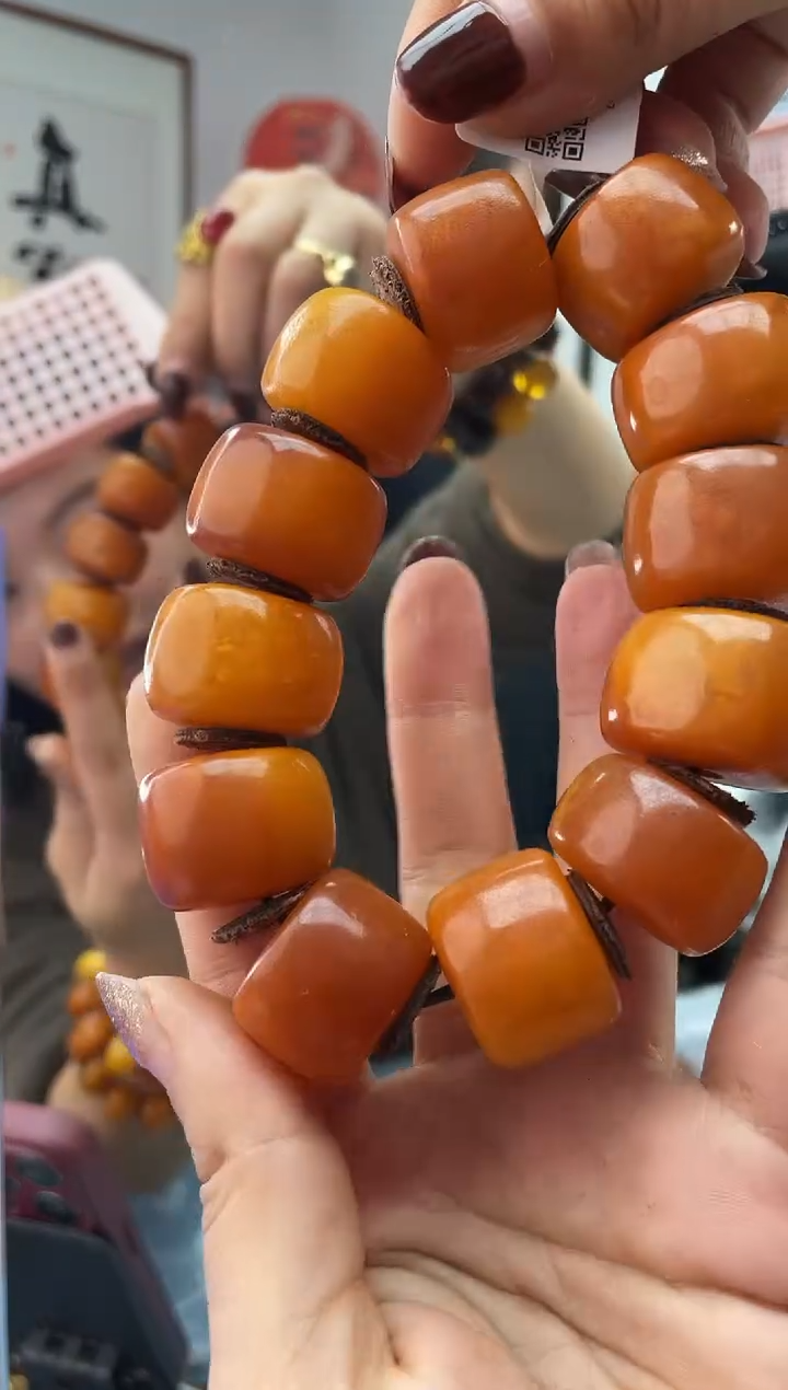 【闪购商品】琥珀珠宝奇石未镶嵌100 024微瑕发一件