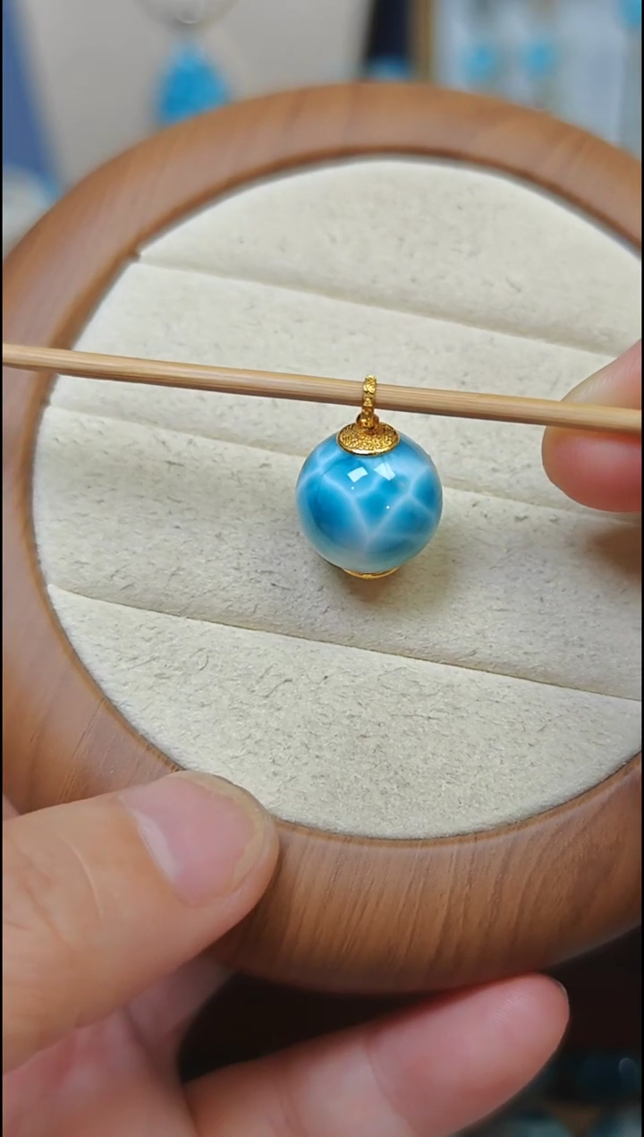 针钠钙石（海纹石）18K金镶嵌吊坠(不含链)魔*多样性发其一