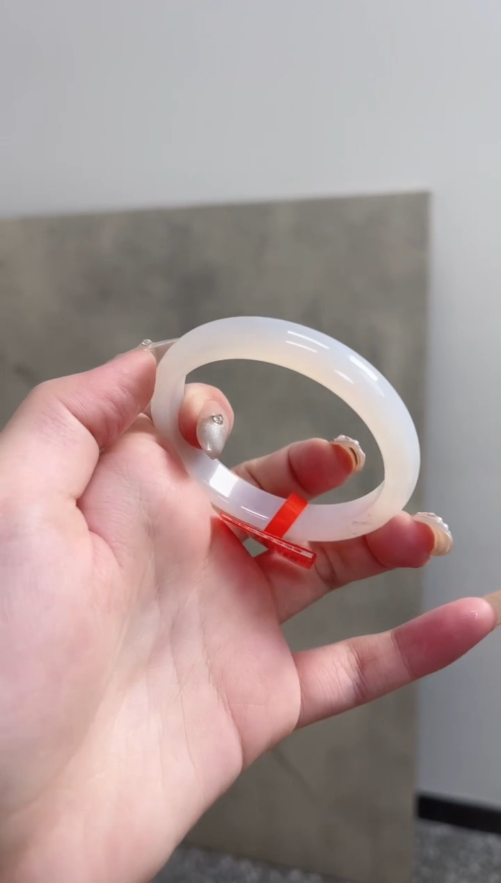 【闪购商品】玛瑙/玉髓手镯未镶嵌52圈 需要包容