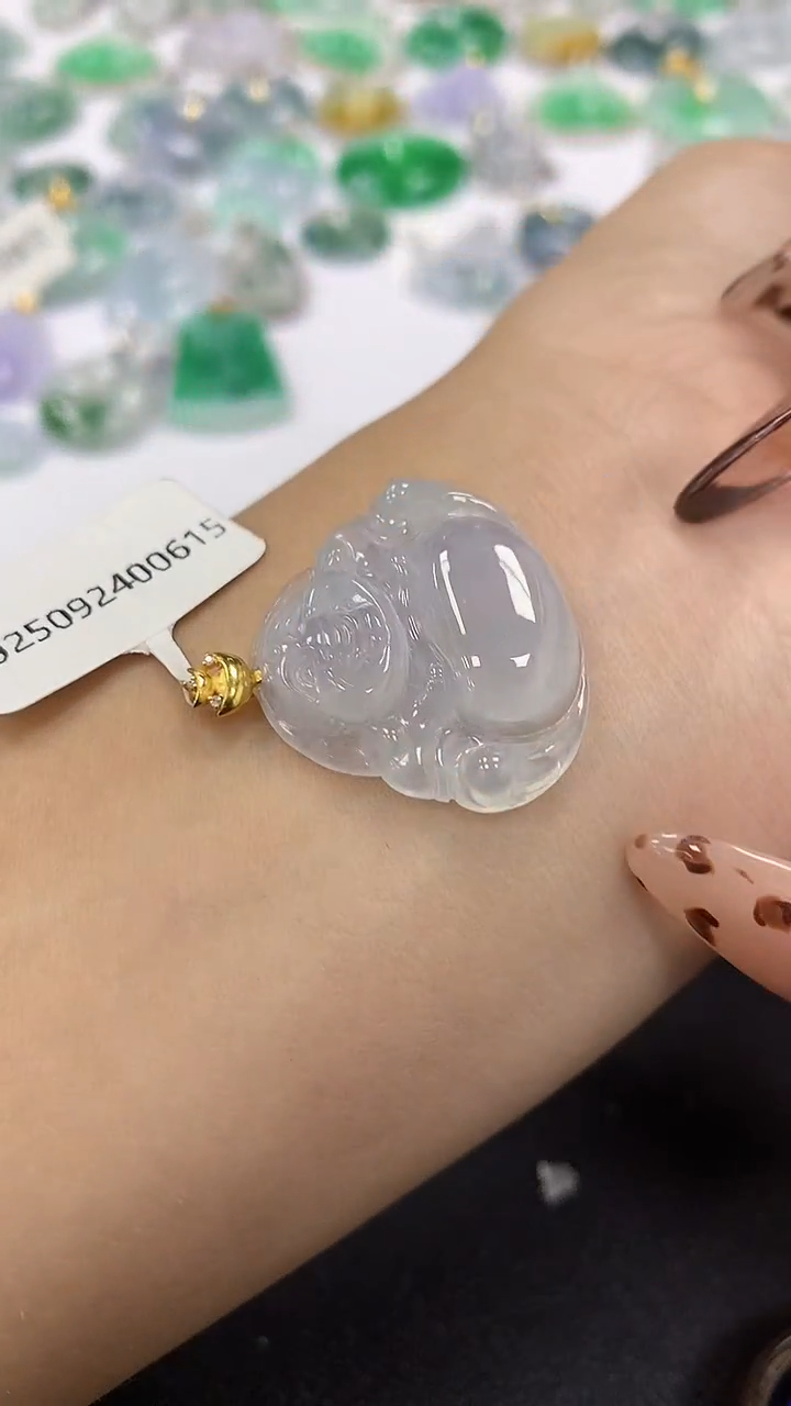 颈饰18K金镶嵌翡翠a货假一赔三支持复检百元上9元证书费自理