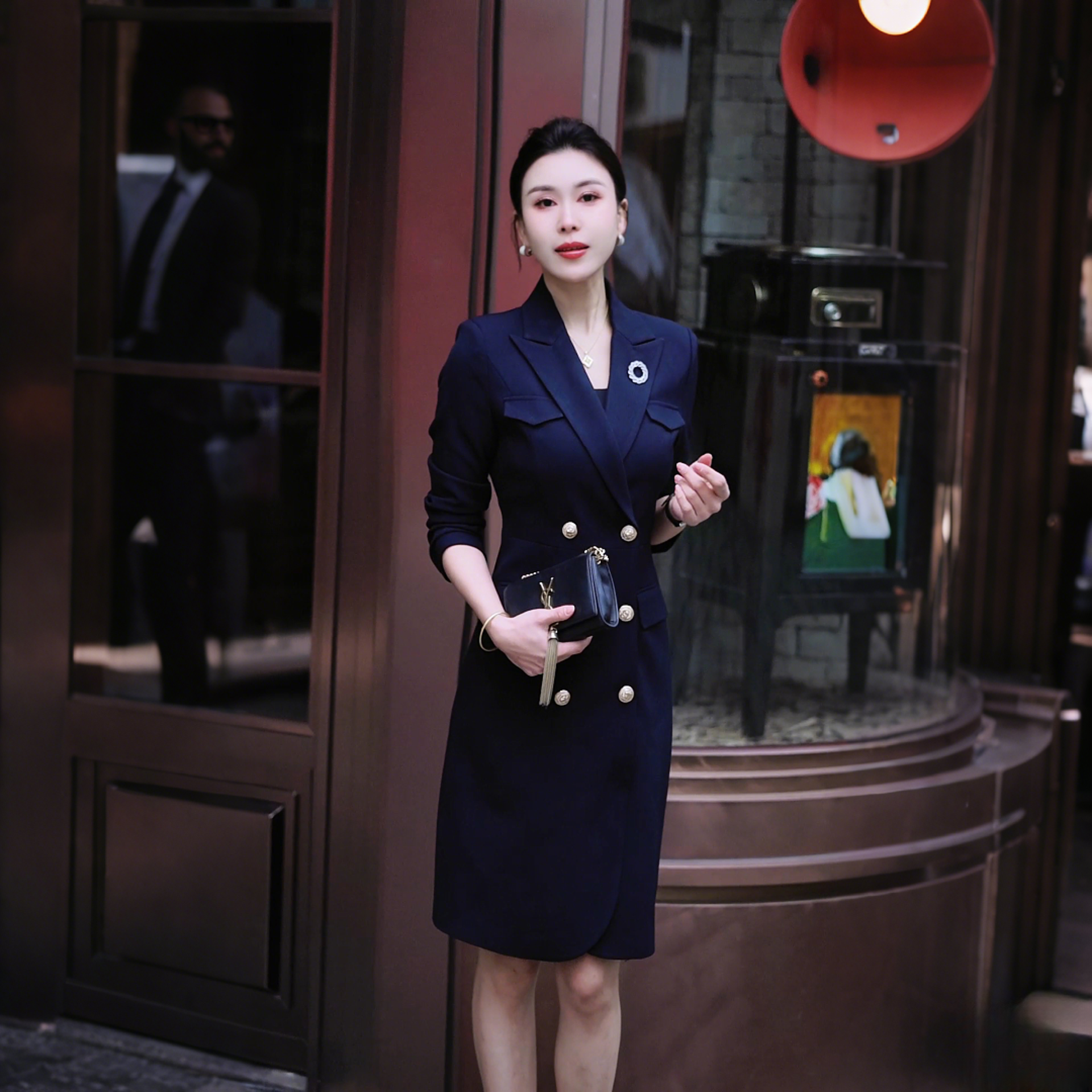 西装领职业连衣裙裙子女神范中长款收腰修身显瘦五一旅游出街衣服