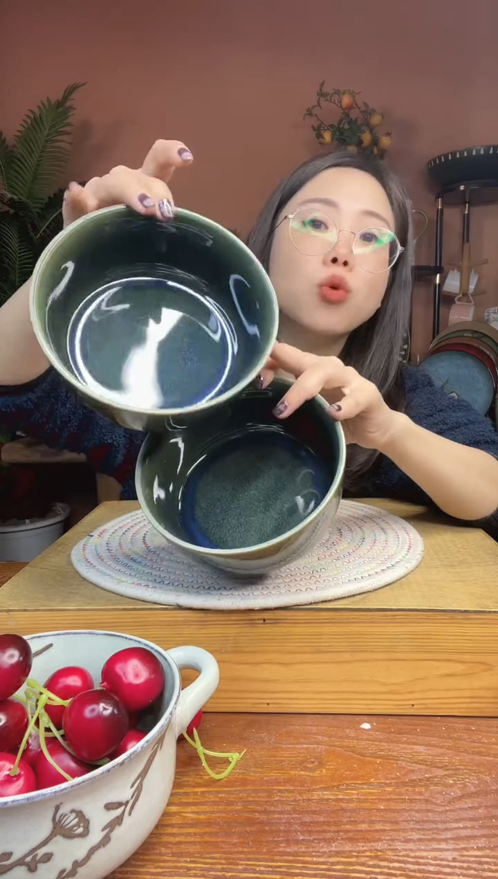 陶瓷5.7英寸翠绿色碗 2件 微瑕疵