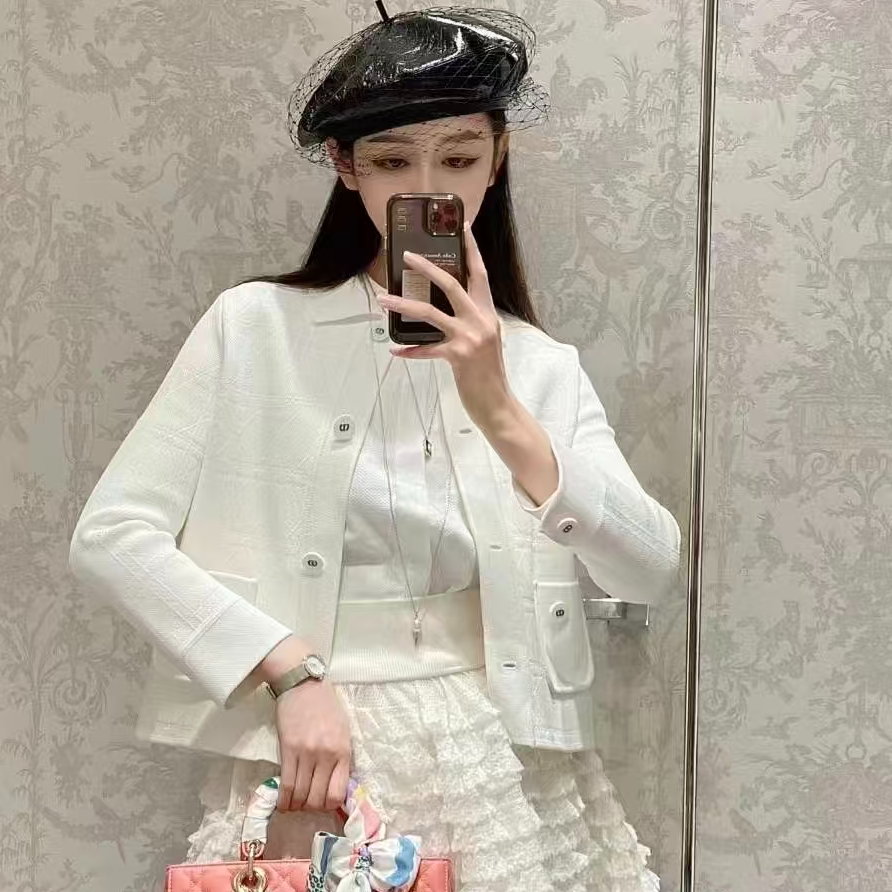 未使用 DIOR/迪奥 白色CD扣针织外套 38 T