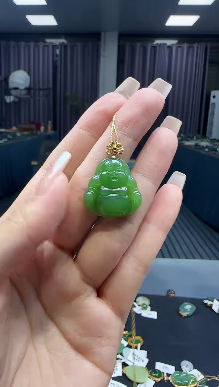 和田玉18K金镶嵌挂件1