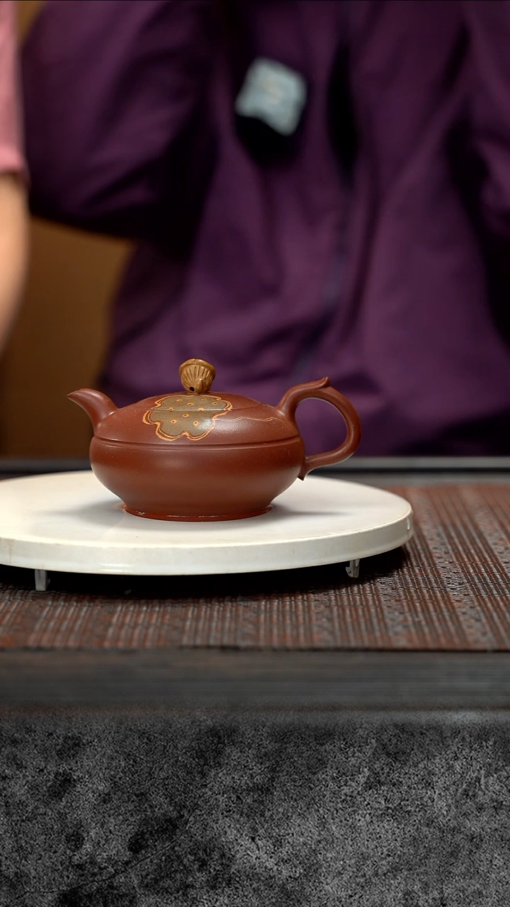 莲蓬 绞泥紫砂壶 成进窑