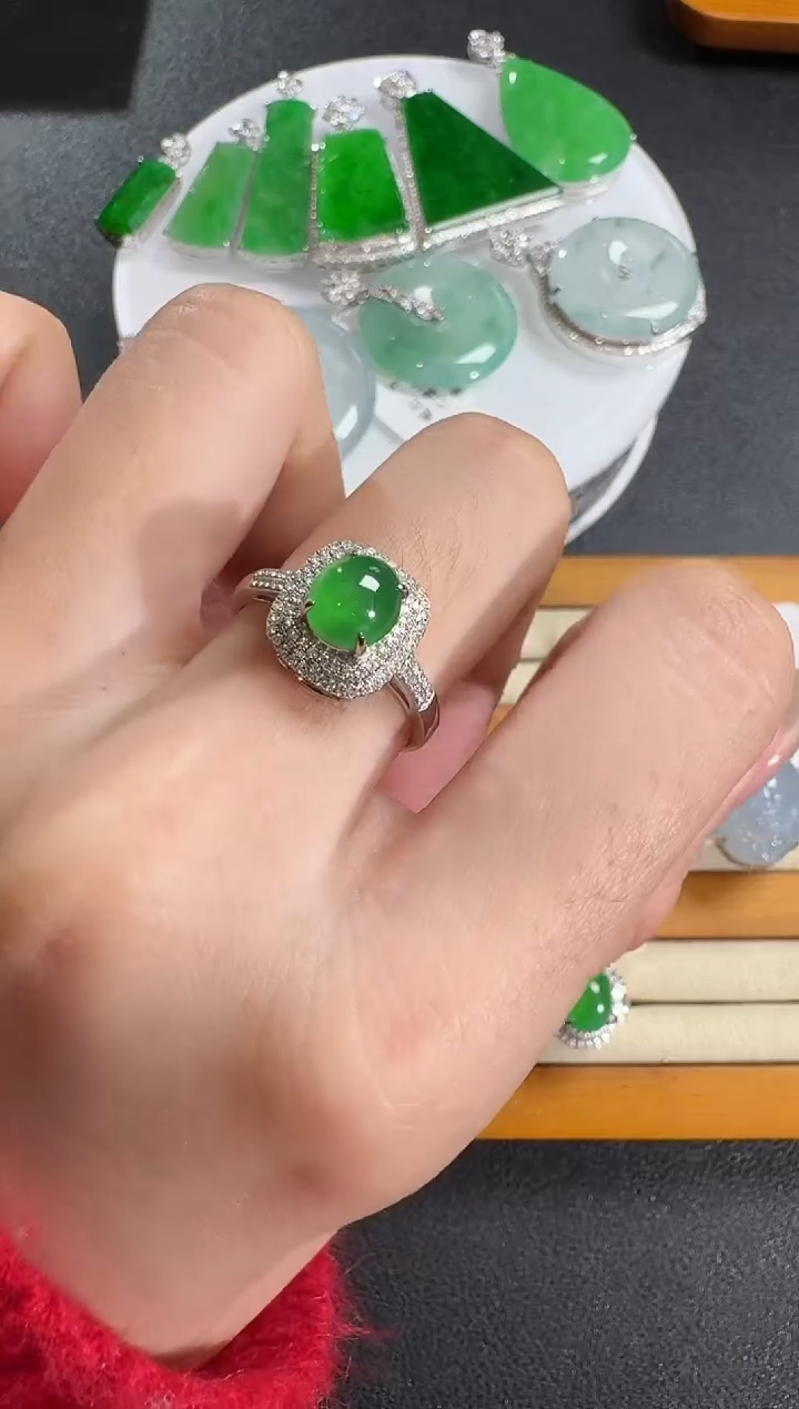 【闪购商品】翡翠戒指18K金镶嵌【源头工厂】钻石镶嵌