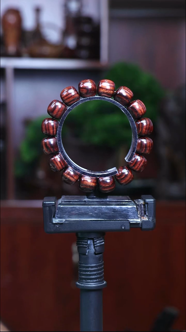 手串/手链黄花梨/降香黄檀海南黄花梨1.3*1.4手串