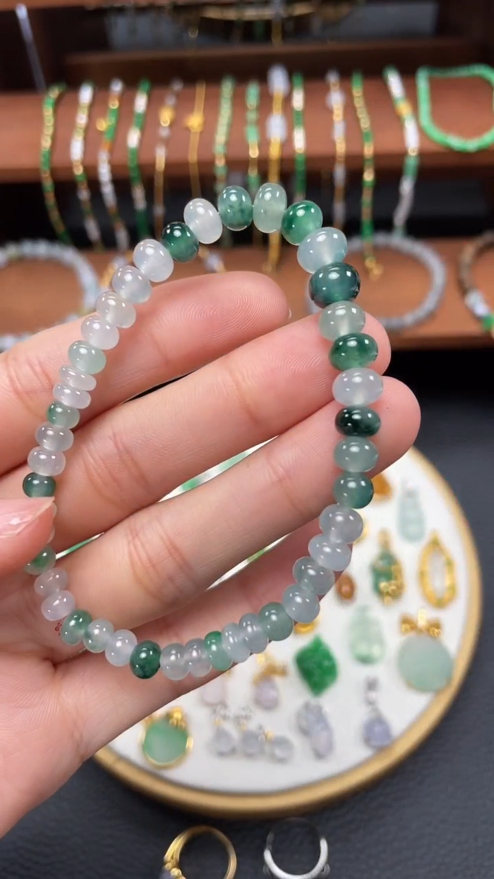 【闪购商品】翡翠套链未镶嵌一个  JK658