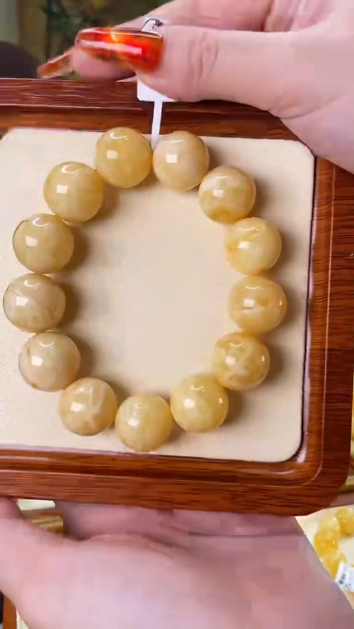 【闪购商品】蜜蜡裸石未镶嵌手串