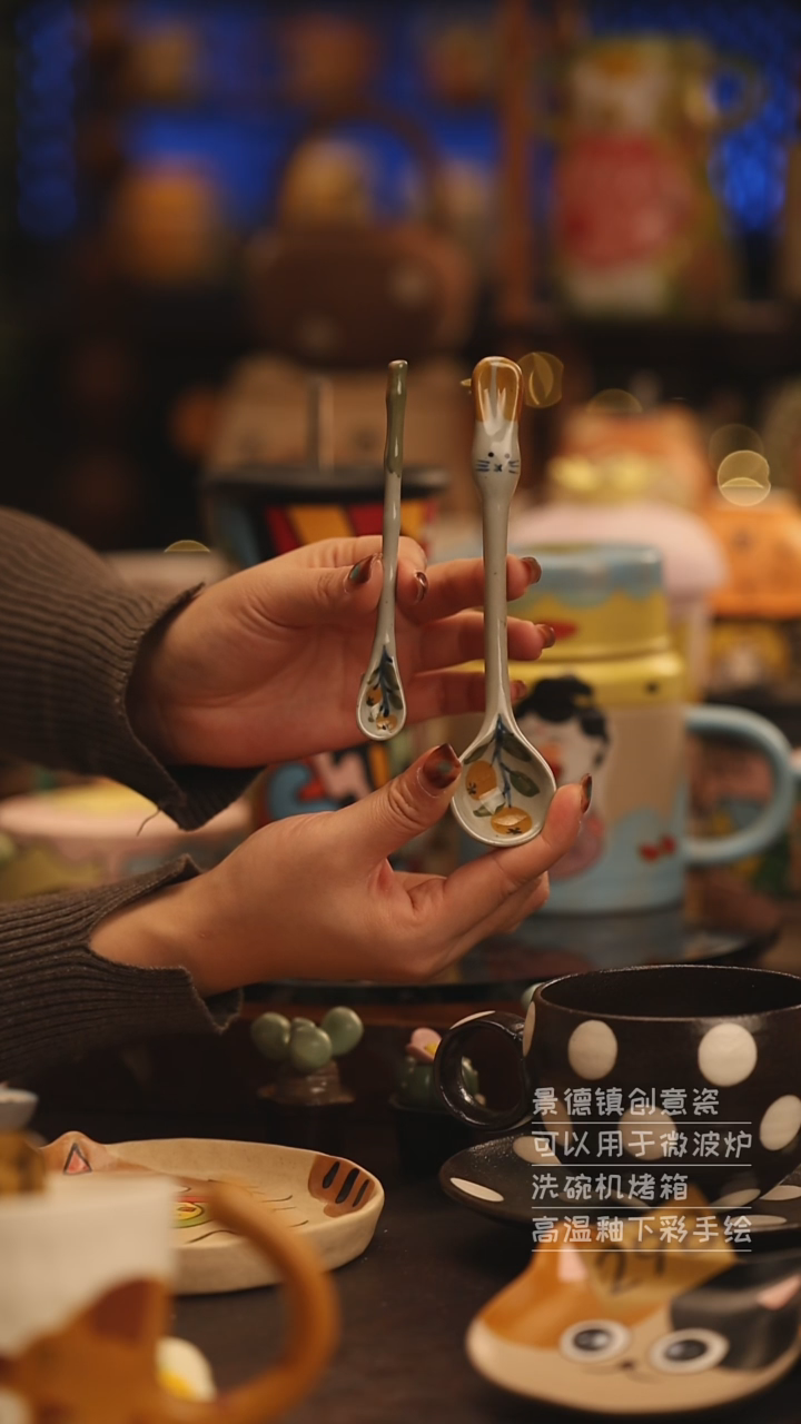 陶瓷景德镇可爱陶瓷釉下彩绘设计师款