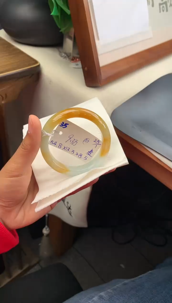 【闪购商品】翡翠手镯未镶嵌手镯