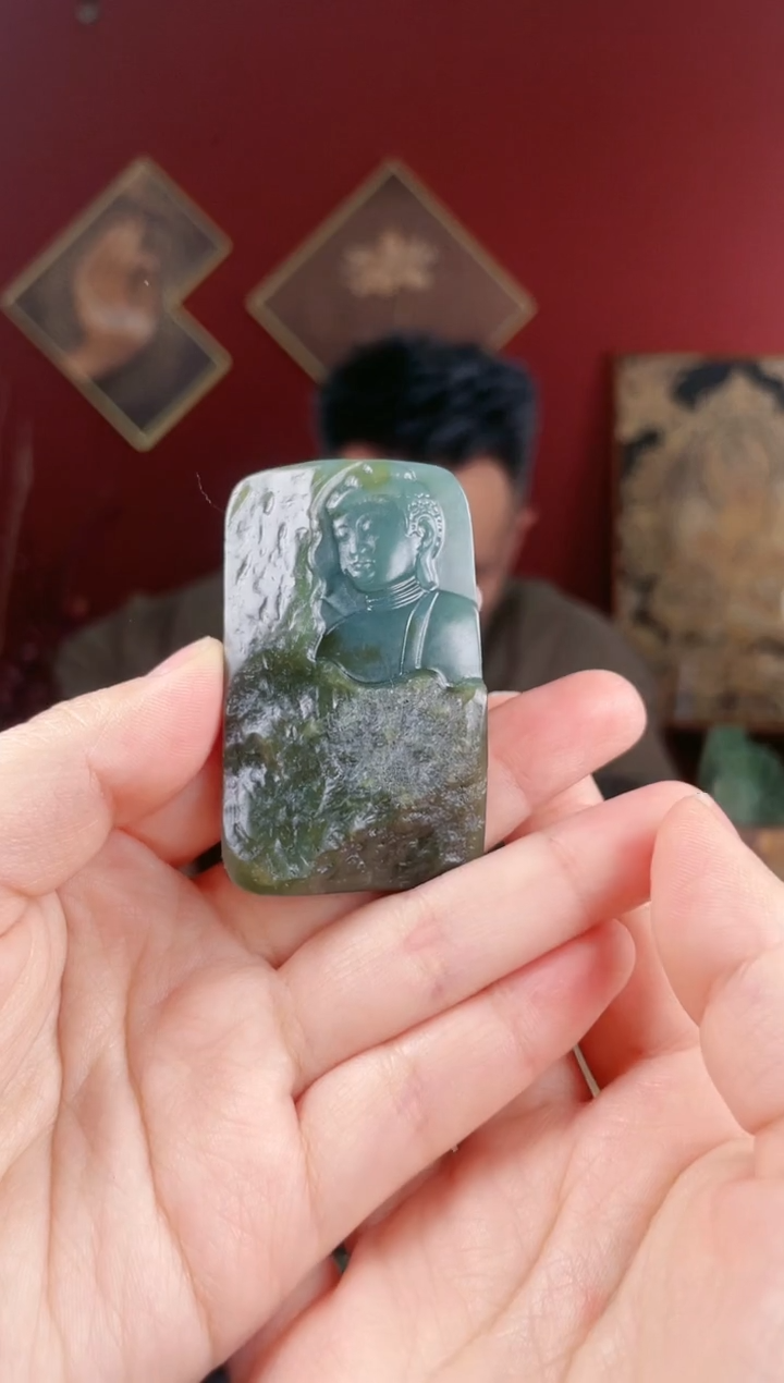 【闪购商品】和田玉颈饰未镶嵌戈壁佛牌