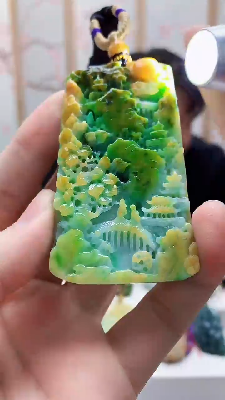 未镶嵌定制翡翠5060bb-毛货挂件144