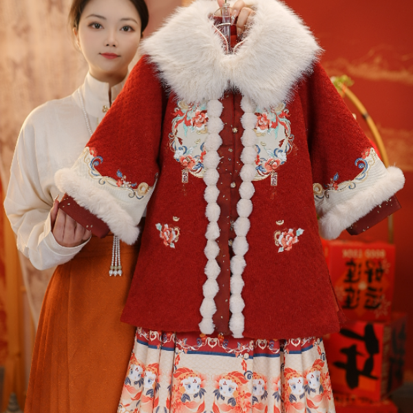 2【鸿运】长款外套套装汉服女童明制新中式国风加绒冬季新年服