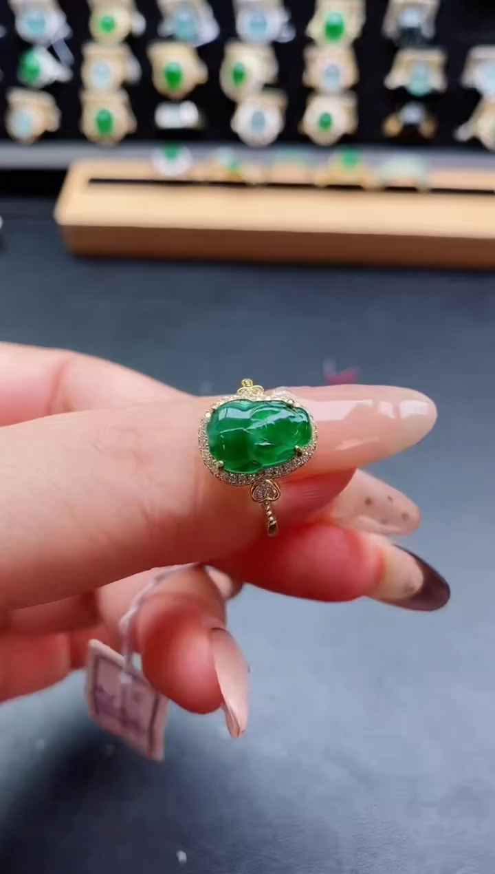 银S925镶嵌戒指翡翠1